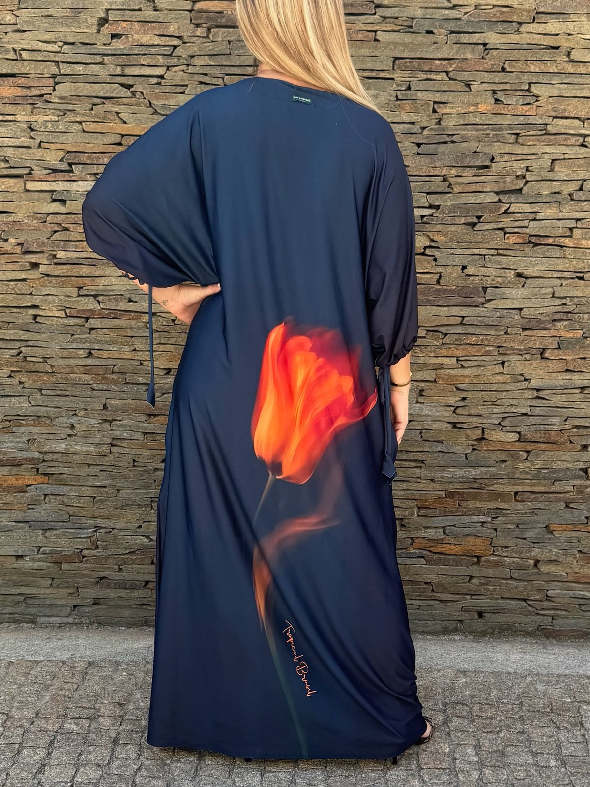 Vestido Longo Tulipa Marinho (Manga Ajustável)