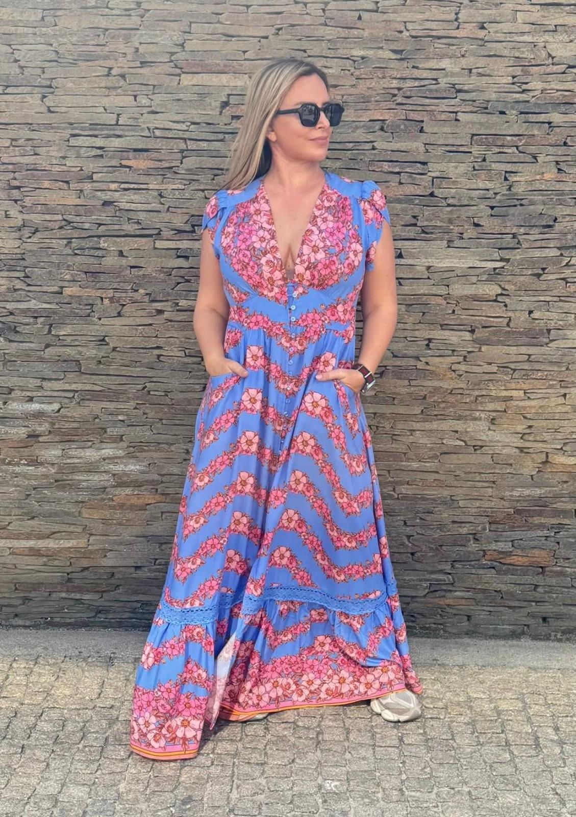 Vestido Azul com flores Cuore