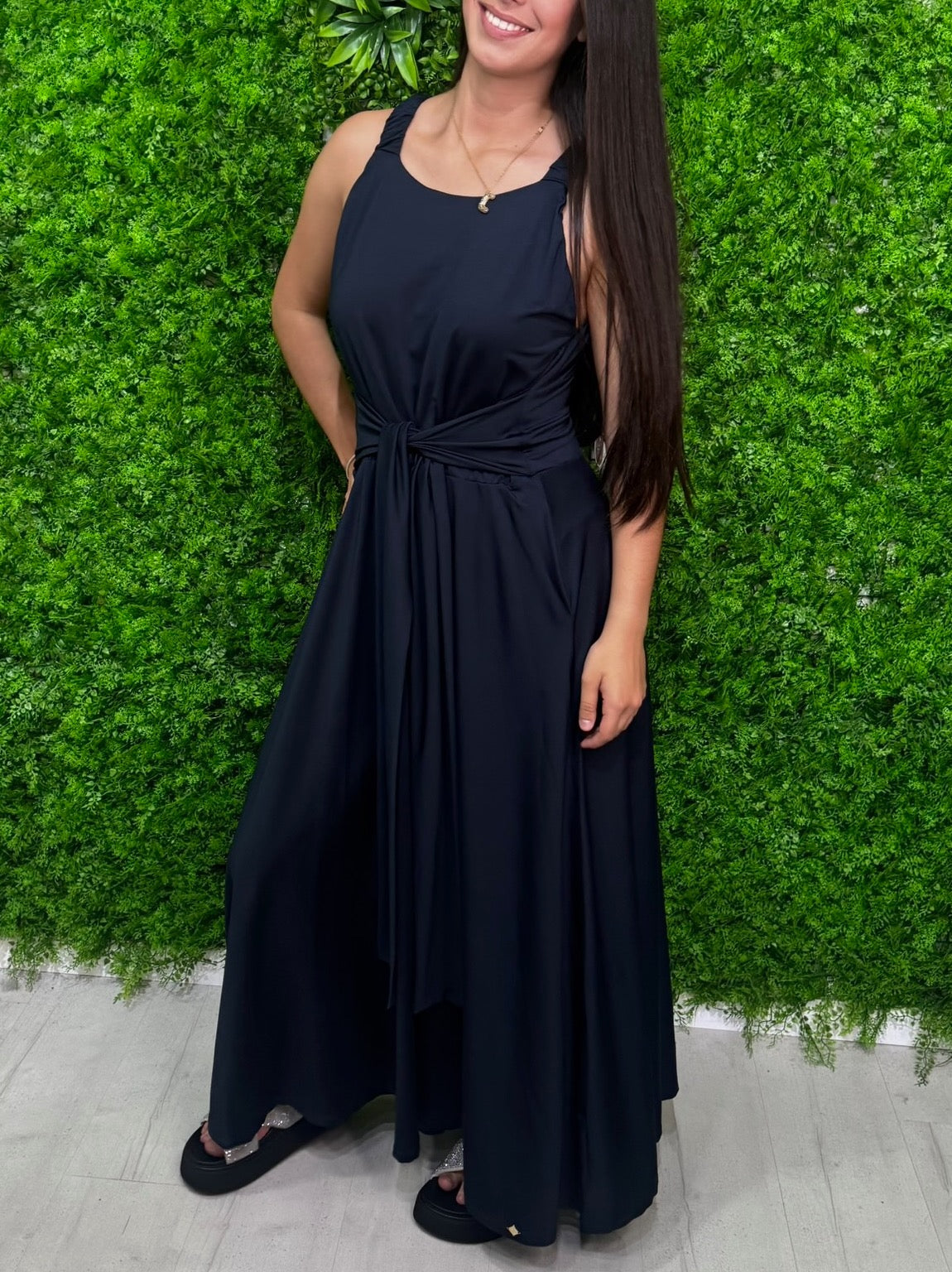 Vestido Azul-Marinho com Nó