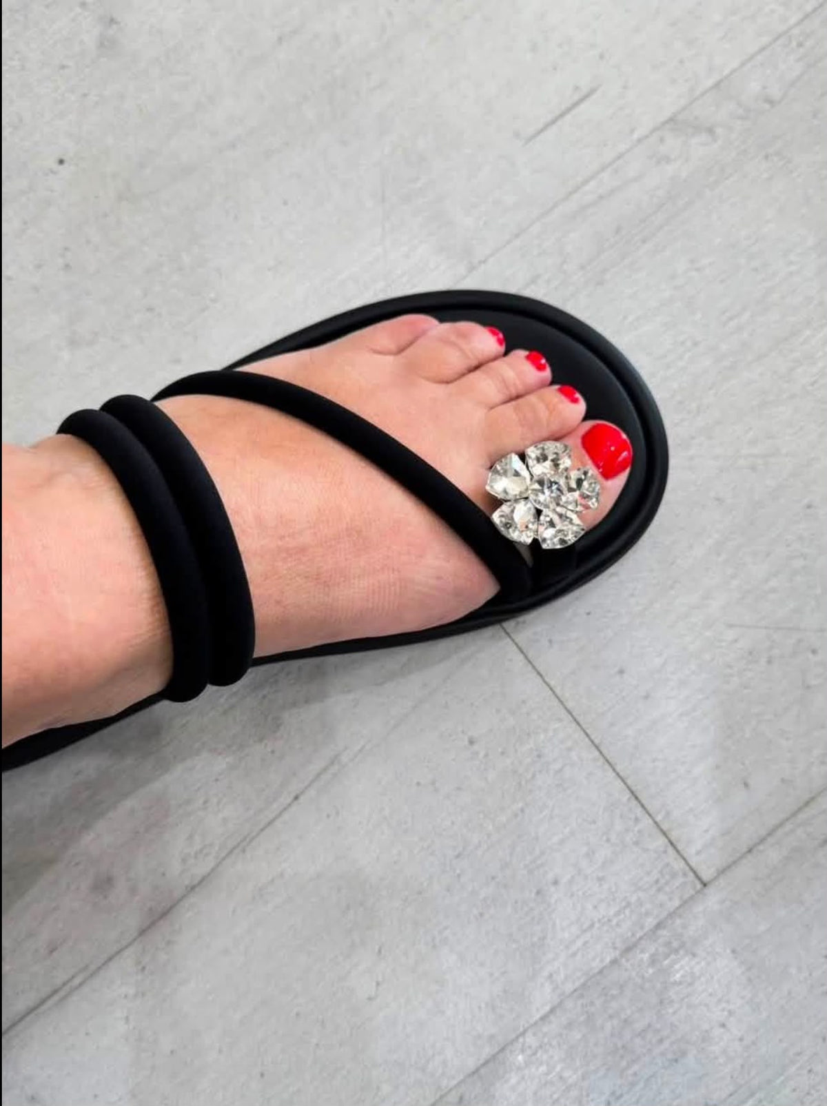 Chinelo Russel - Jo